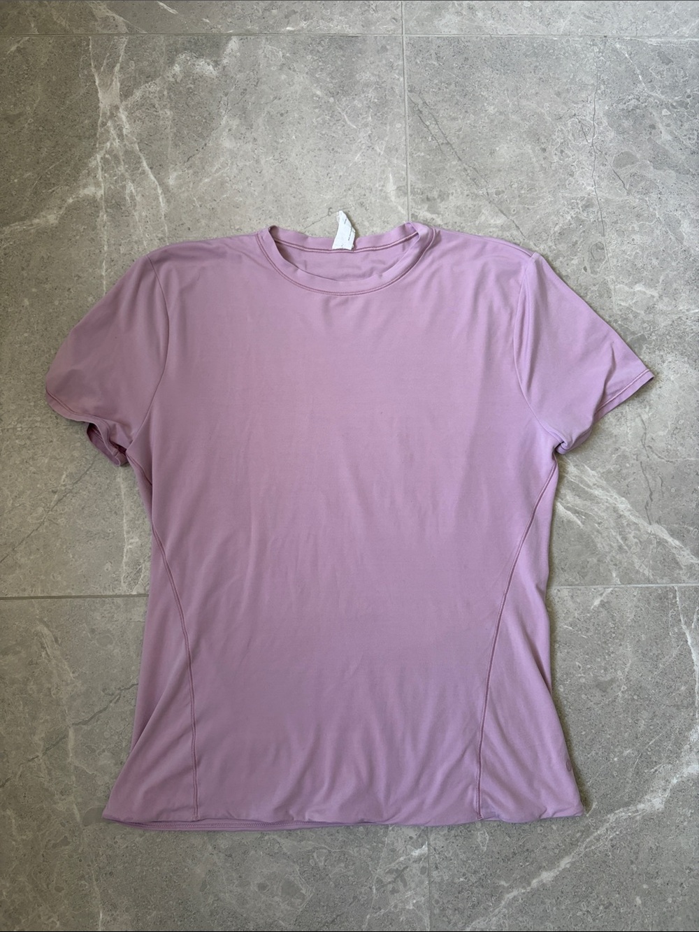 Pink lululemon tee